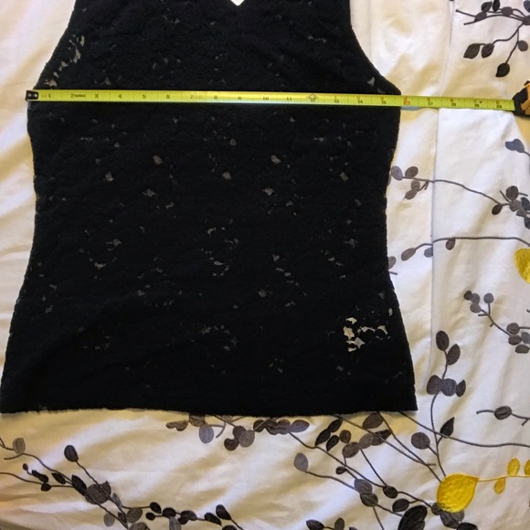 Express NWT Fitted Black Lace Crew Neck Tank - Picture 11 of 12